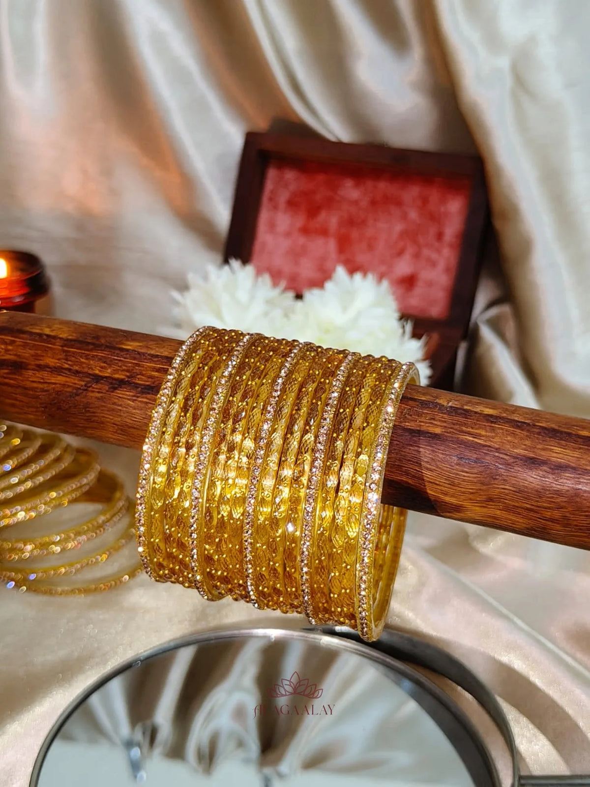 BG32 - Golden Bangle set