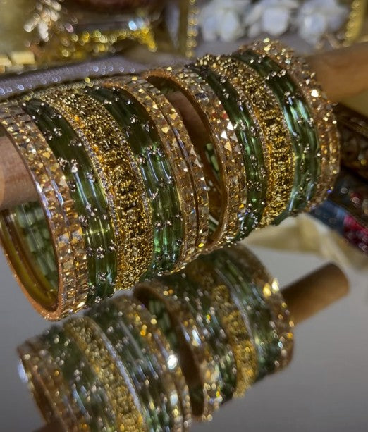 BG18 - Premium Dot with Lakshmi Bangles - Single Set - For Both Hands