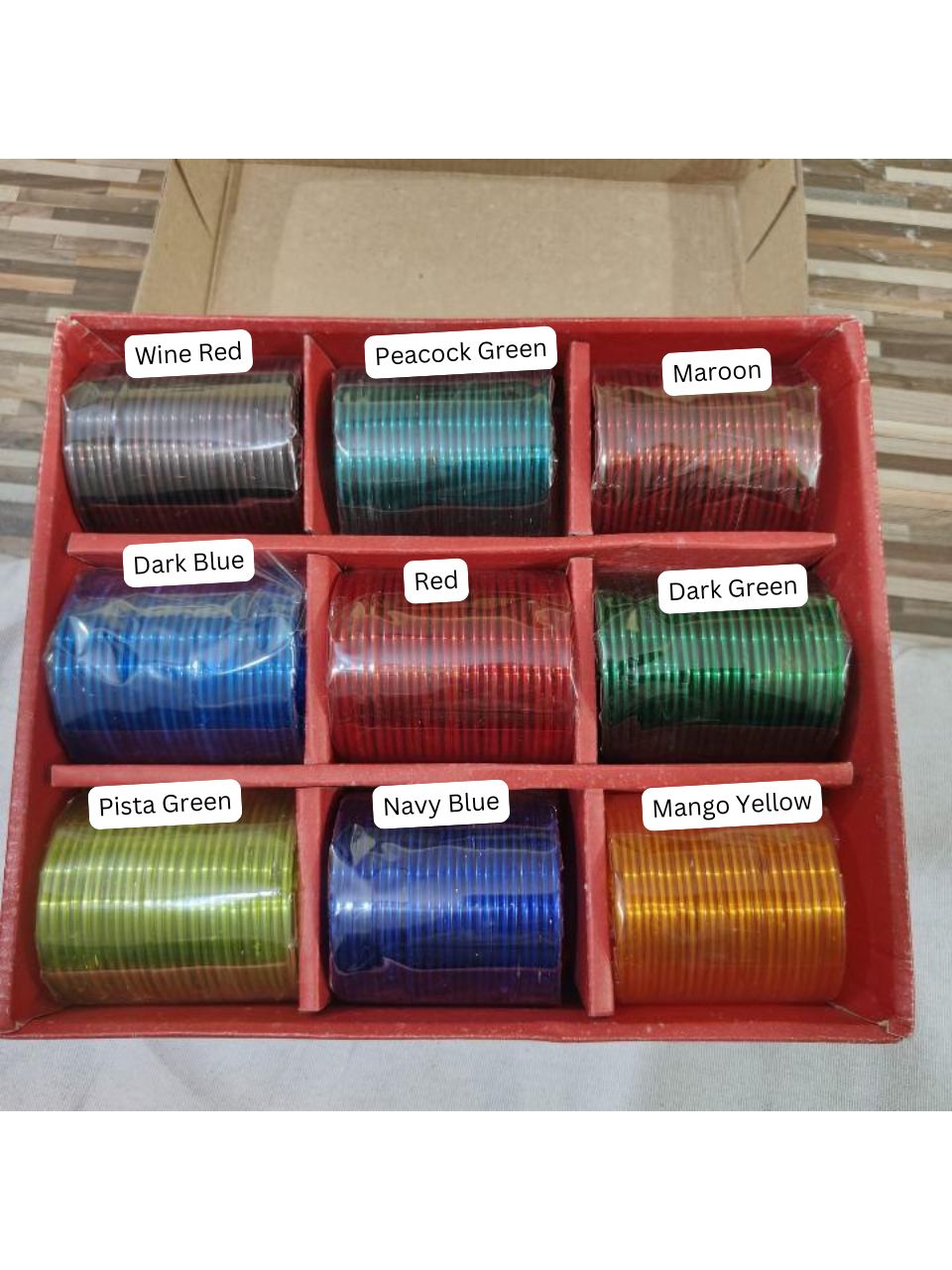 BG08 - Plain Glass Bangles Box - Single Set